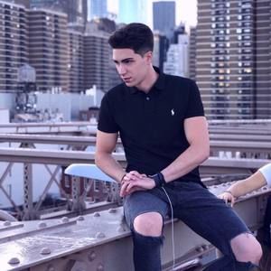 Meet your Posher, Sergiu